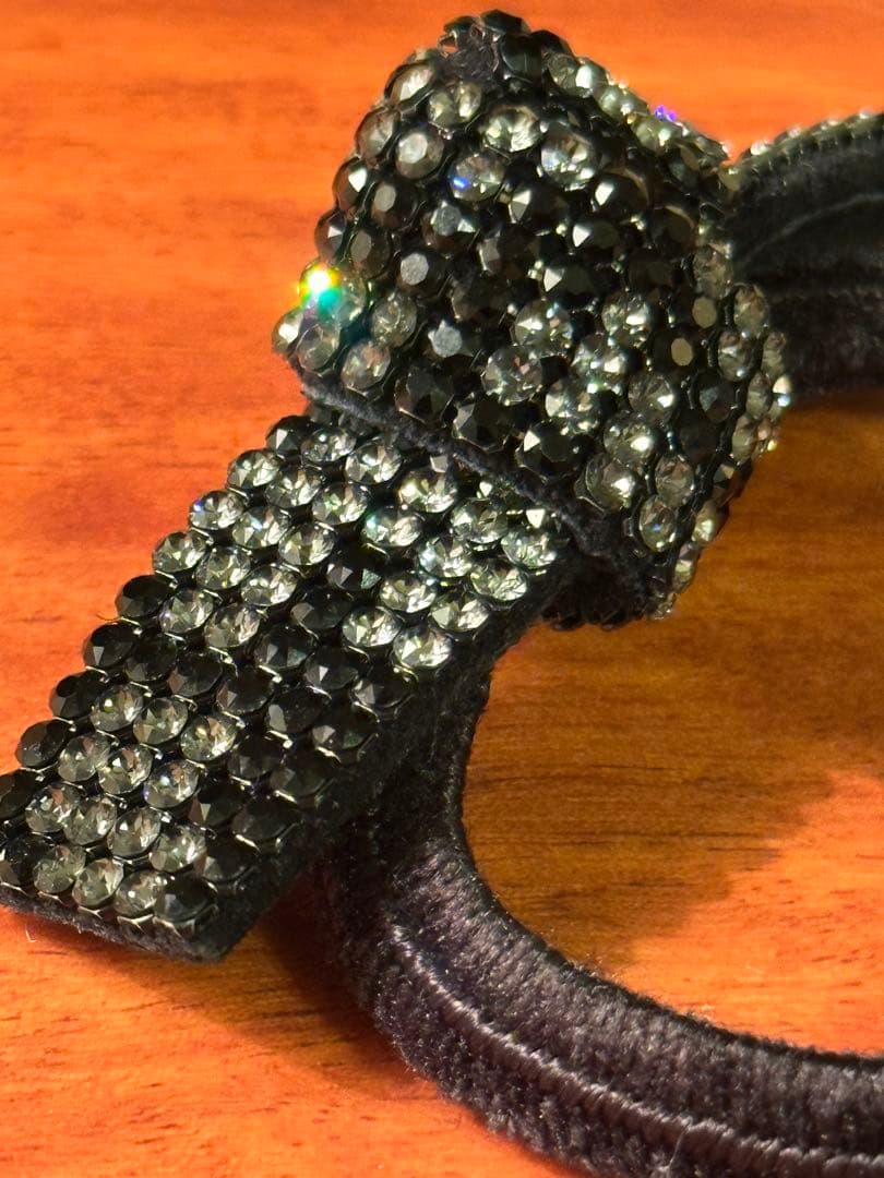 ACCA アッカ￼￼黒リボンスワロスキージェムヘアゴム