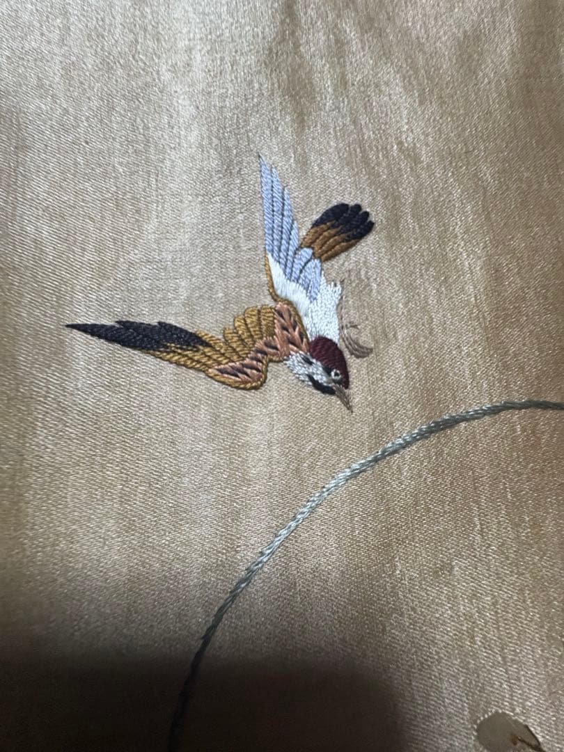 シルク生地？刺繍　181cm×45.5cm ベージュ