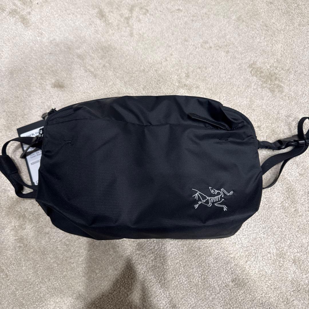 【新品未使用】Arc'teryx Heliad 6L Crossbody Bag