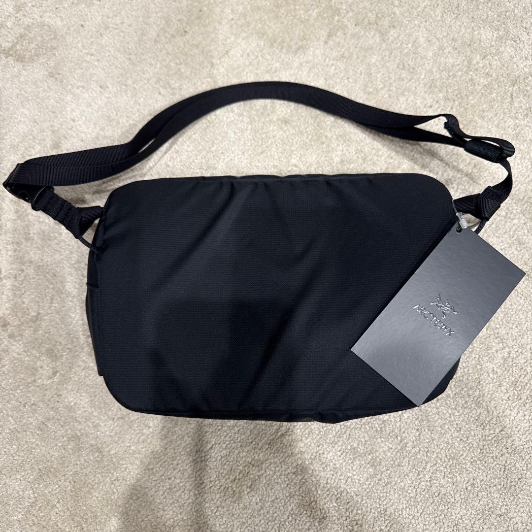 【新品未使用】Arc'teryx Heliad 6L Crossbody Bag