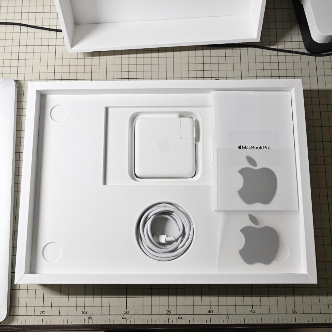 美品MacBook Pro 13inch M1 2020 /16GB/512GB