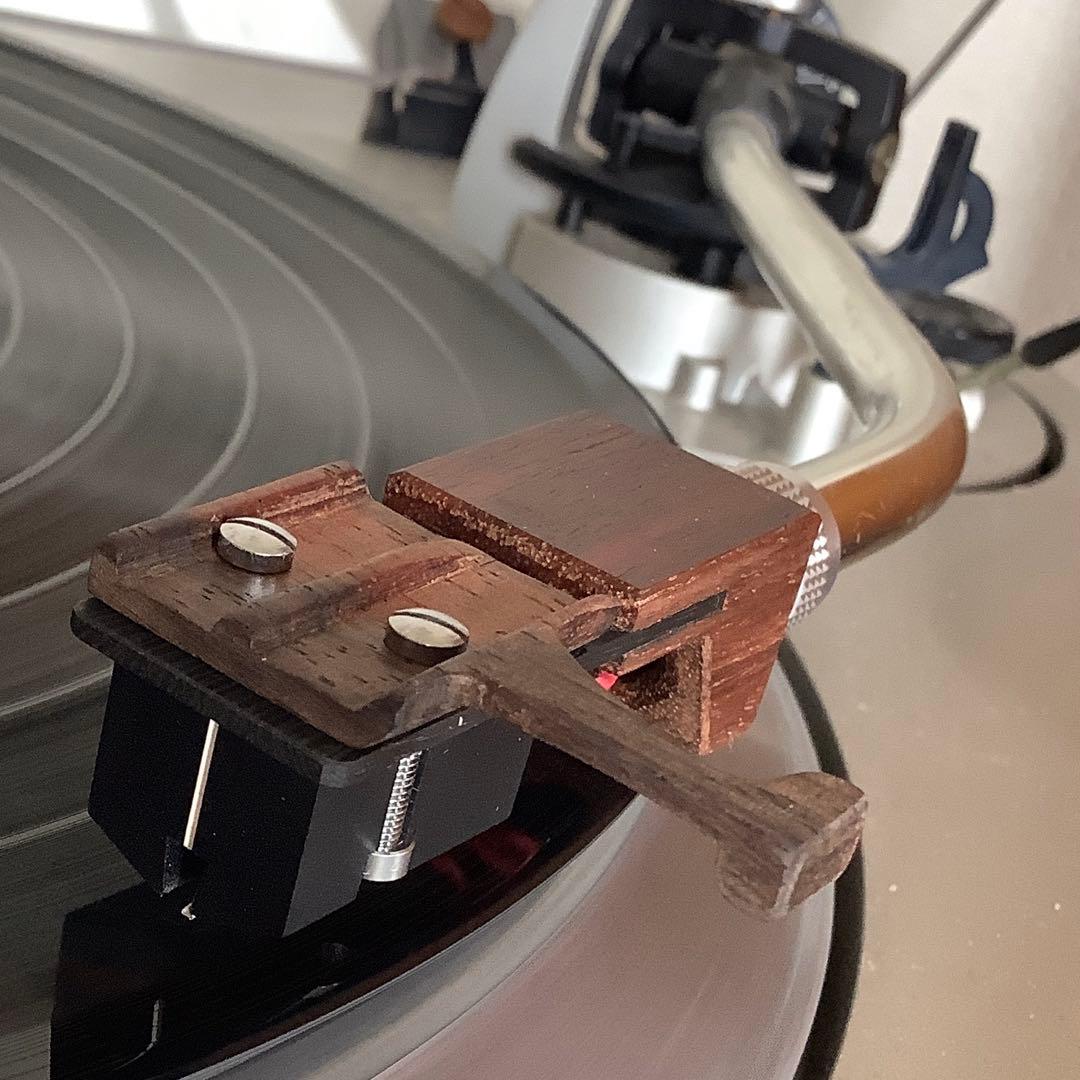 レコード関連機器、備長炭➕紫檀のヘッドシェル、黒檀の指掛け2本(約9g)