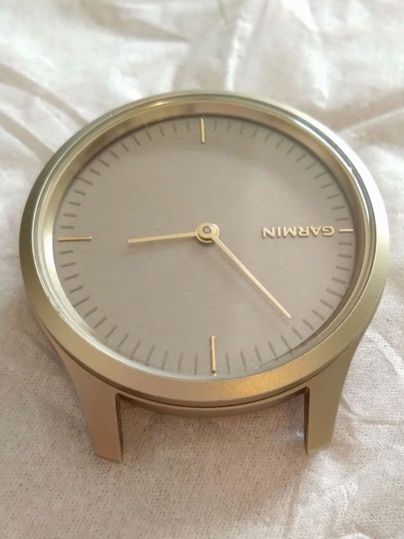 ガーミン VIVOMOVE STYLE