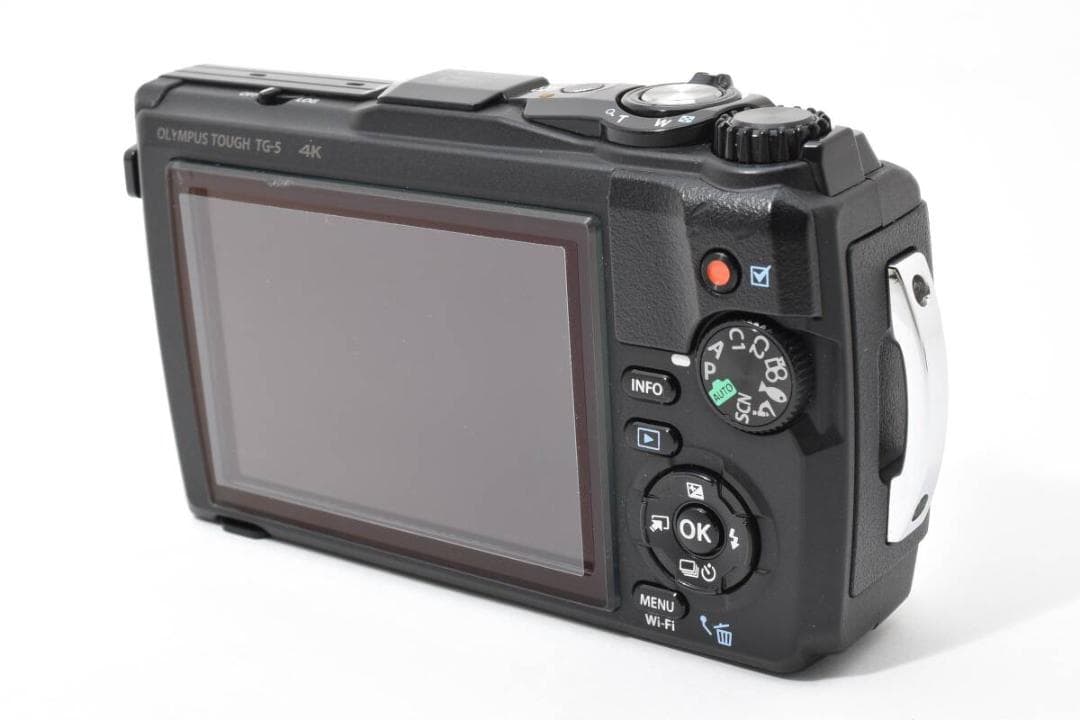 OLYMPUS Tough TG-5 黒 ブラック 充電器 コンデジ #1627
