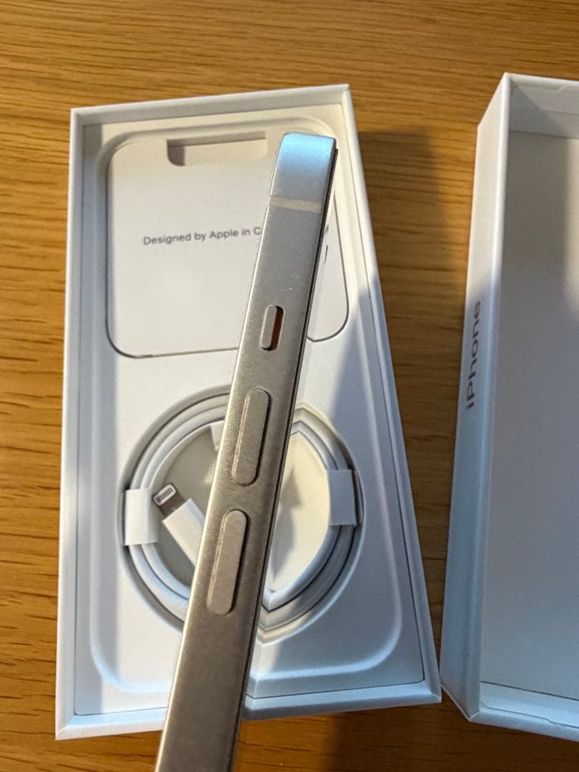 iPhone13 ホワイト 128GB SIMフリー