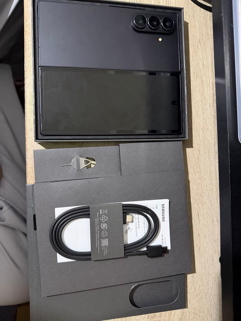 Samsung Galaxy Z Fold 7 512GB 本体