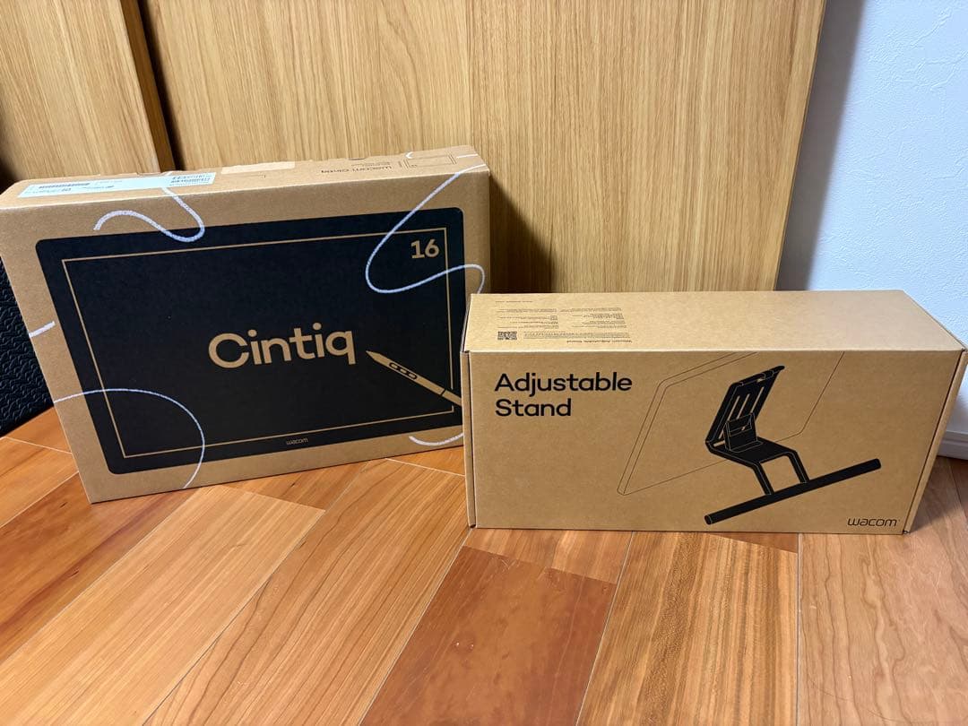 Wacom Cintiq 16 (DTK168) ＋スタンドセット