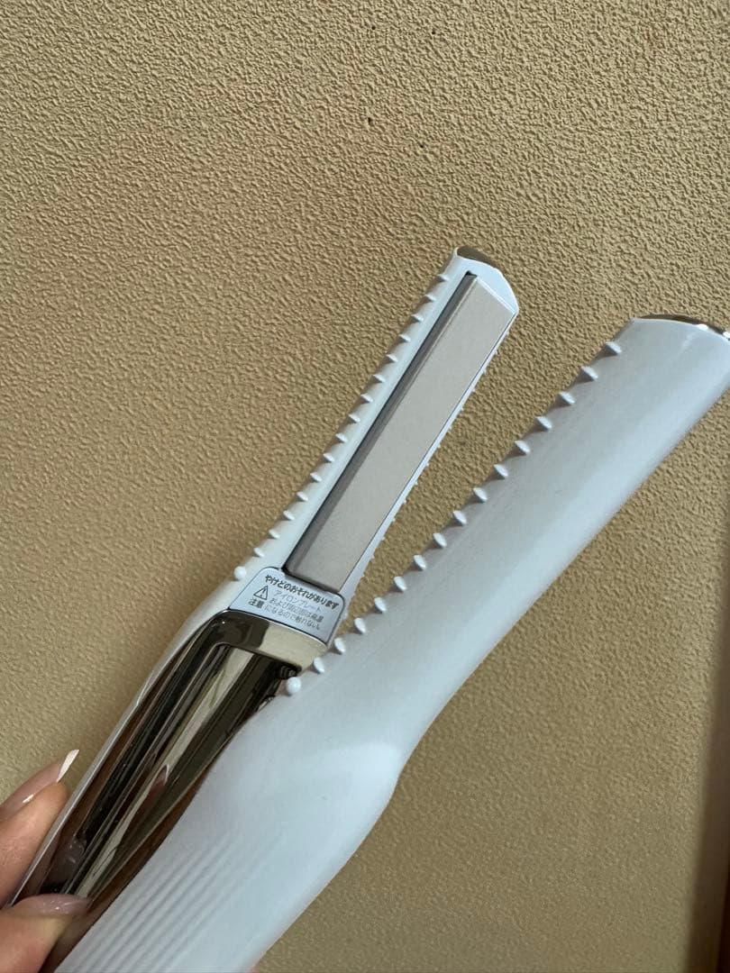 Refa 持ち運びアイロン