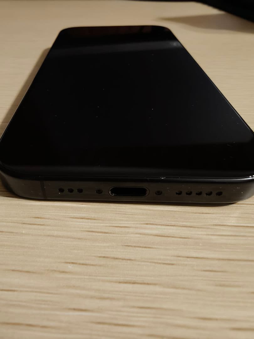 【美品】iPhone16 pro / 128GB 90% ブラックチタニウム