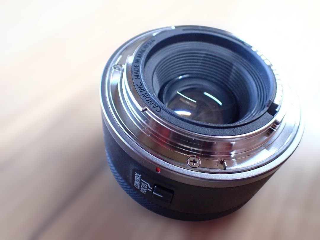 キャノン　Canon RF 50mm F1.8 STM
