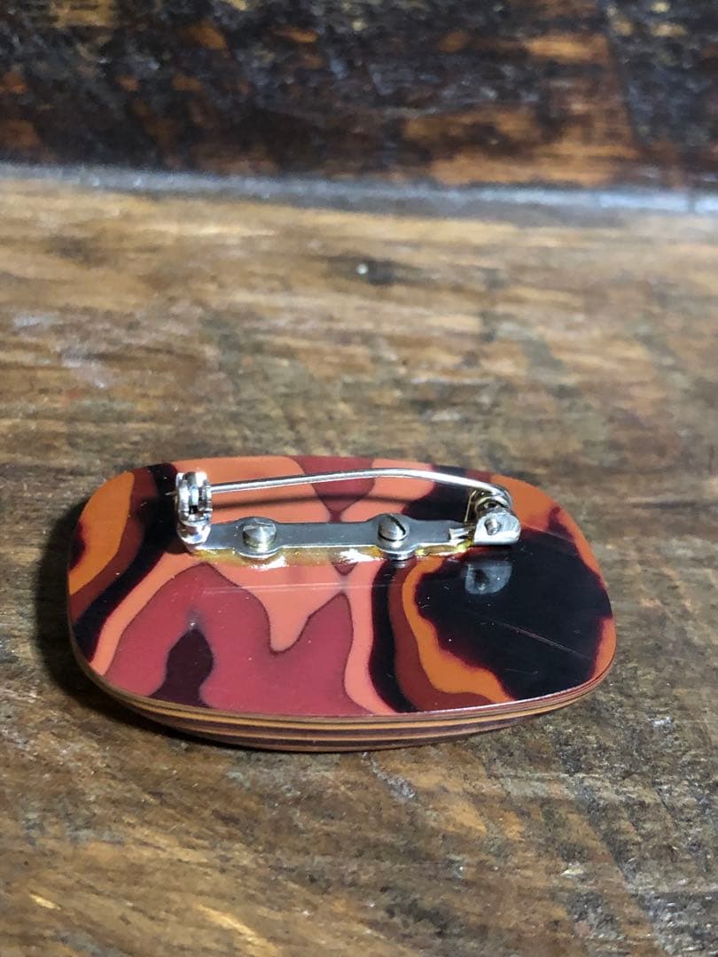 本金蒔絵　ブローチ