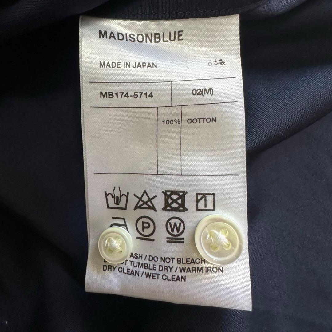 新品タグ付✨MADISONBLUE マダムシャツ navy 02