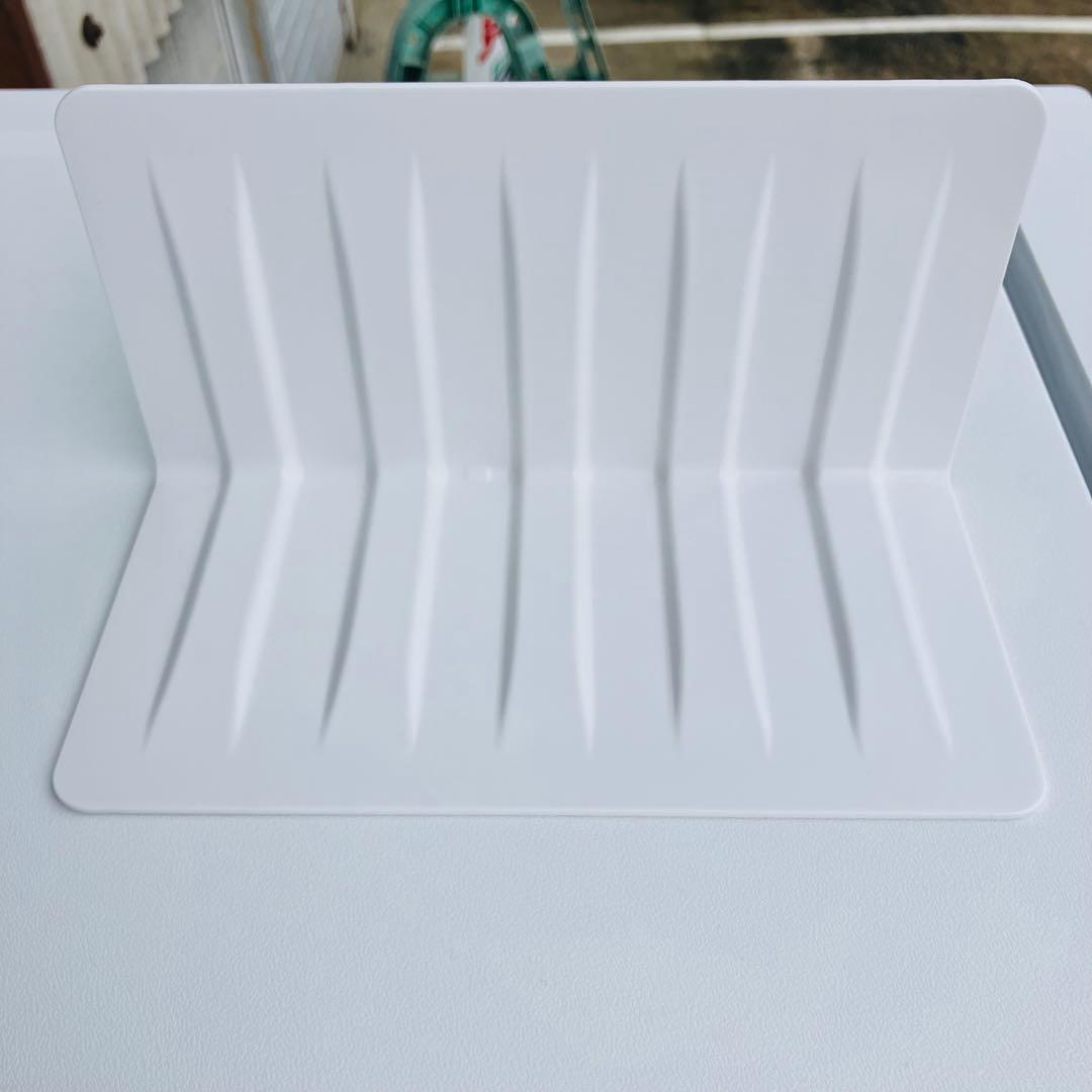 12r57. ハイアール 121L 冷凍冷蔵庫 OBBR-121A 2025年製