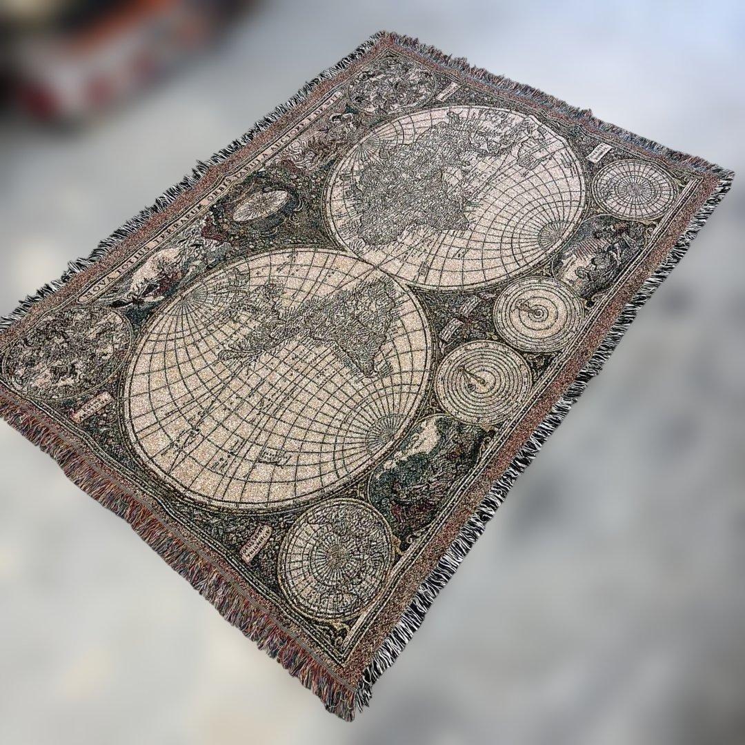 地球　世界地図　マルチカバー　ソファカバー　ヴィンテージラグ　130x178