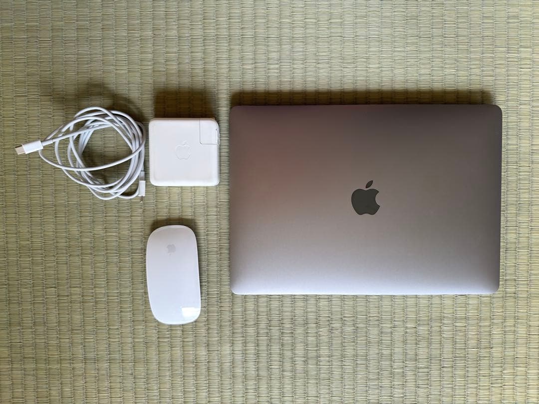 MacBook Pro 13 2020 16GB 512GB マウス付