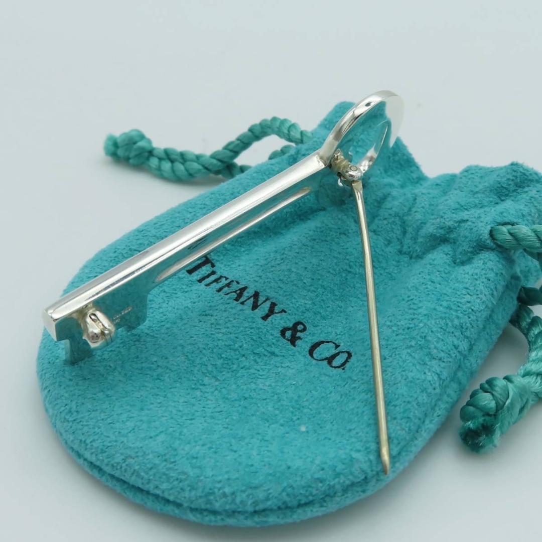 ティファニー キー モチーフ シルバー ブローチ ピン カギ HA10