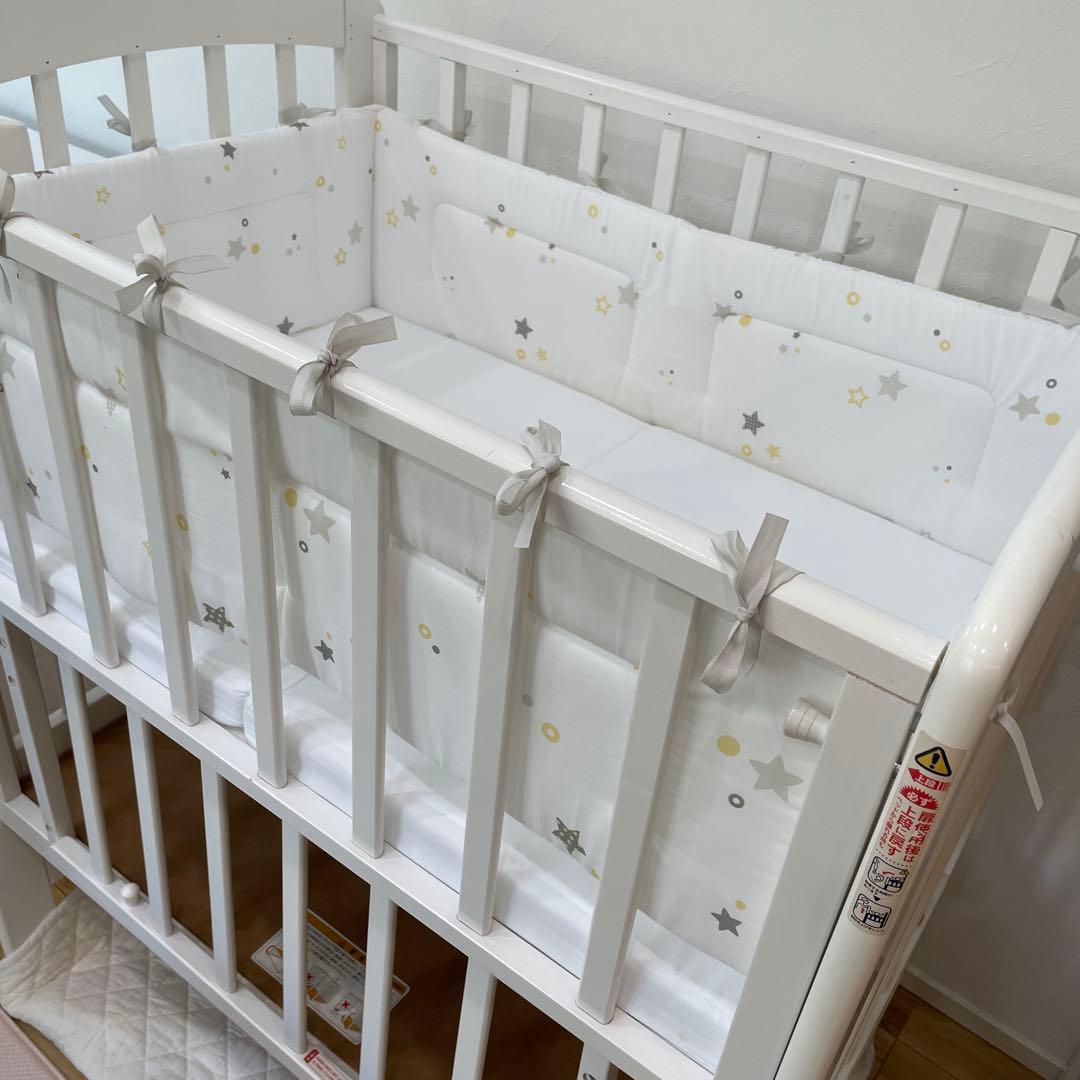 カトージ　ミニベビーベッド　ハイポジション(アーチ)