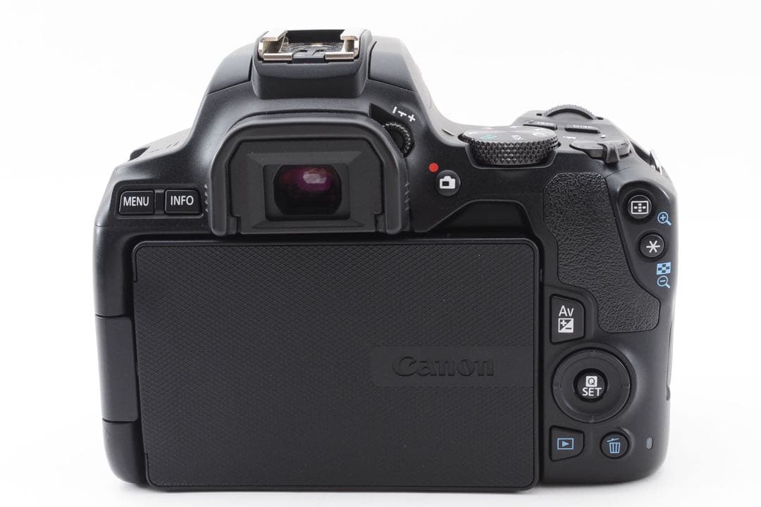 デジタル一眼レフカメラ　canon kiss x10標準&望遠ダブルレンズセット