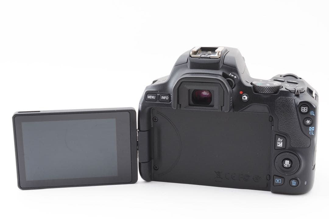 デジタル一眼レフカメラ　canon kiss x10標準&望遠ダブルレンズセット