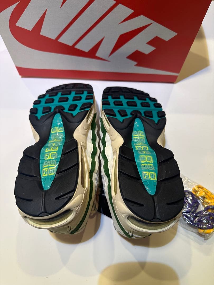 NIKE ナイキAIRMAX95ERA27cm