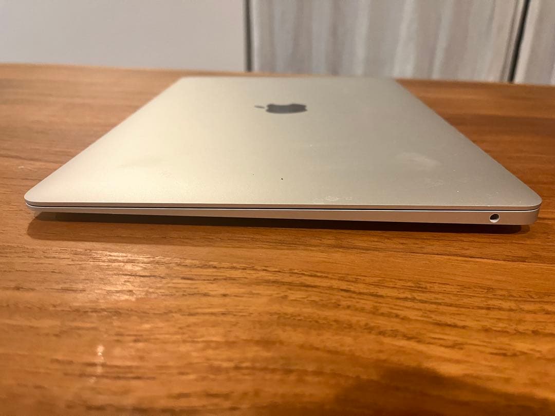 【超美品】MacBook air シルバー　16gb/256gb A2337