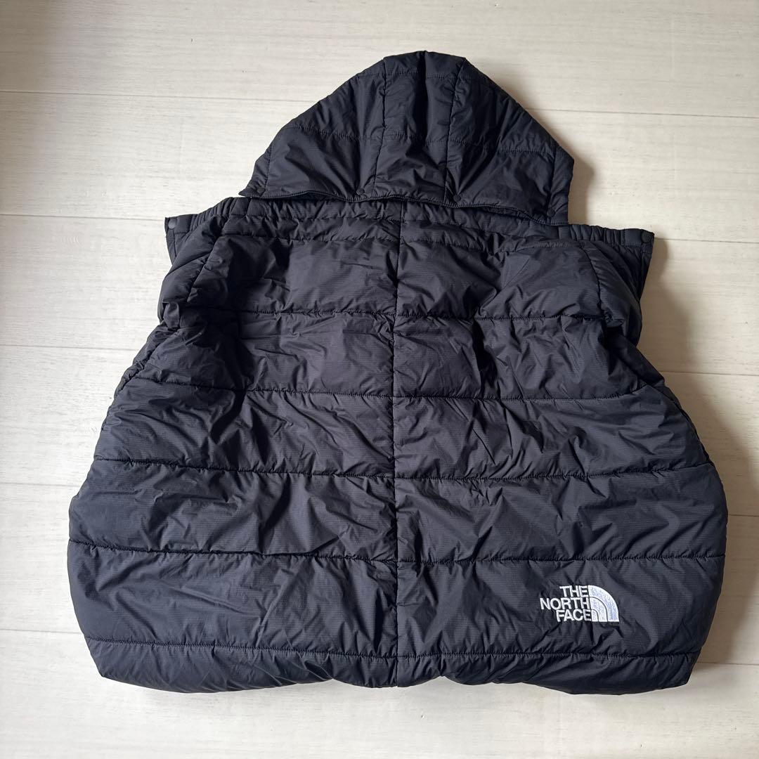 THE NORTH FACE フード付きダウンベスト ブラック