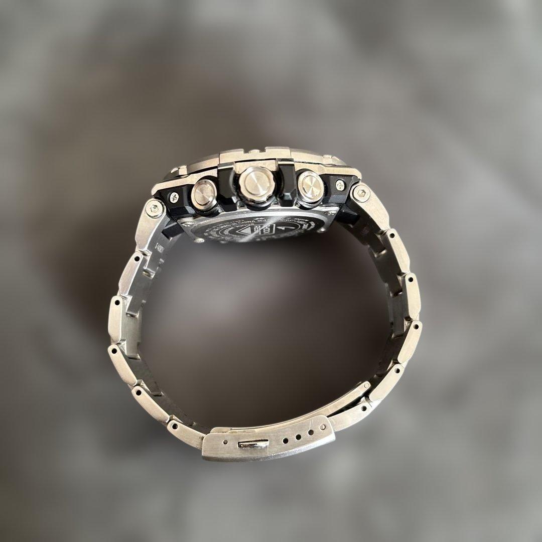 稼働　G-SHOCK GST-B100