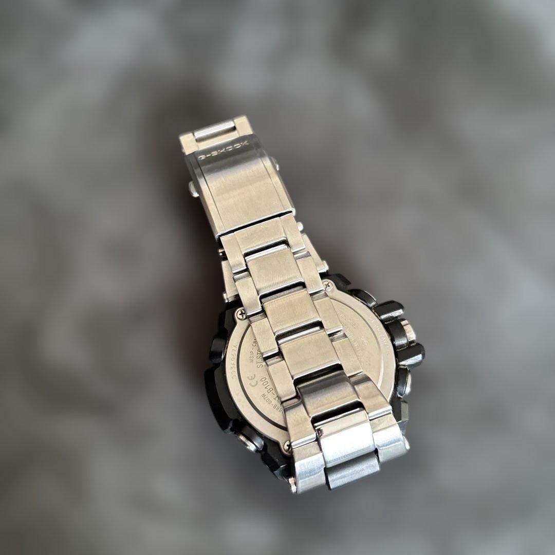 稼働　G-SHOCK GST-B100