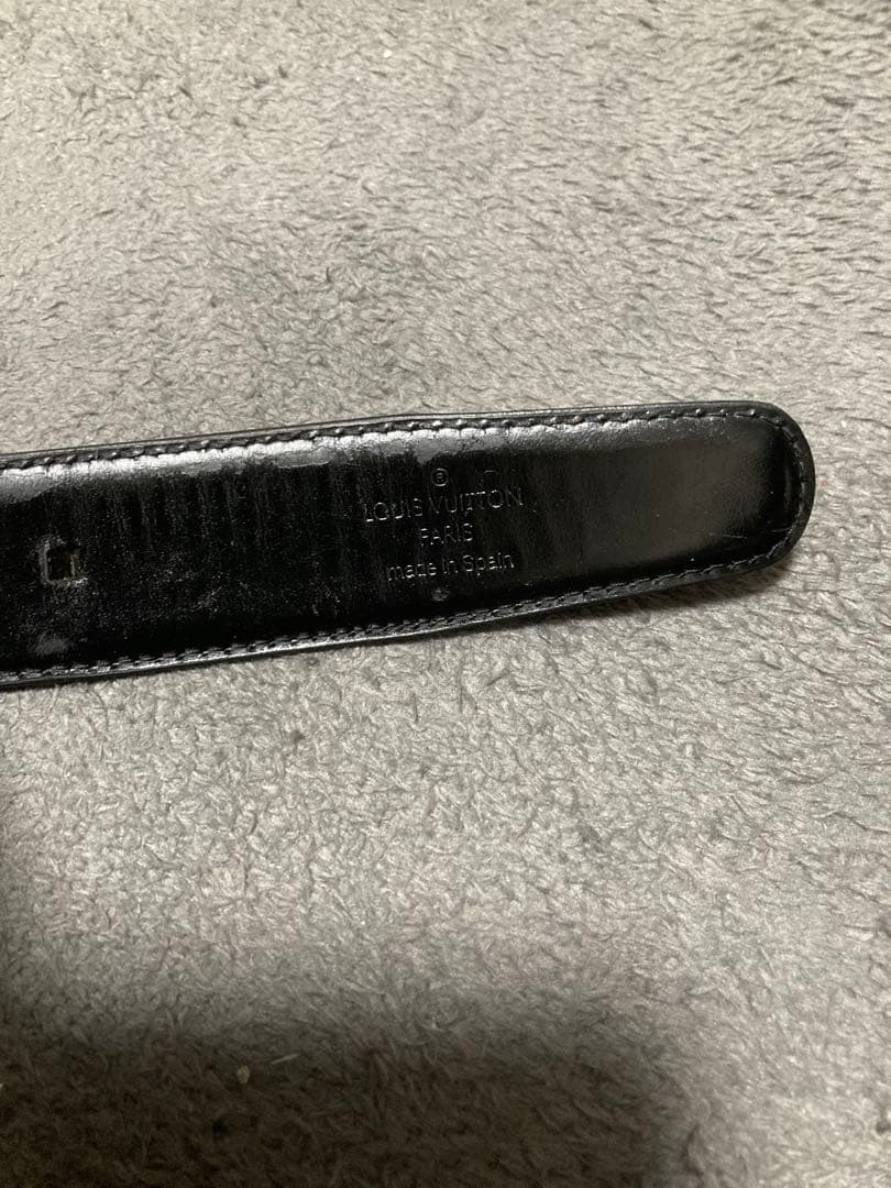 LOUIS VUITTON ルイ・ヴィトン　ブラックレザーベルト　エピ　本革