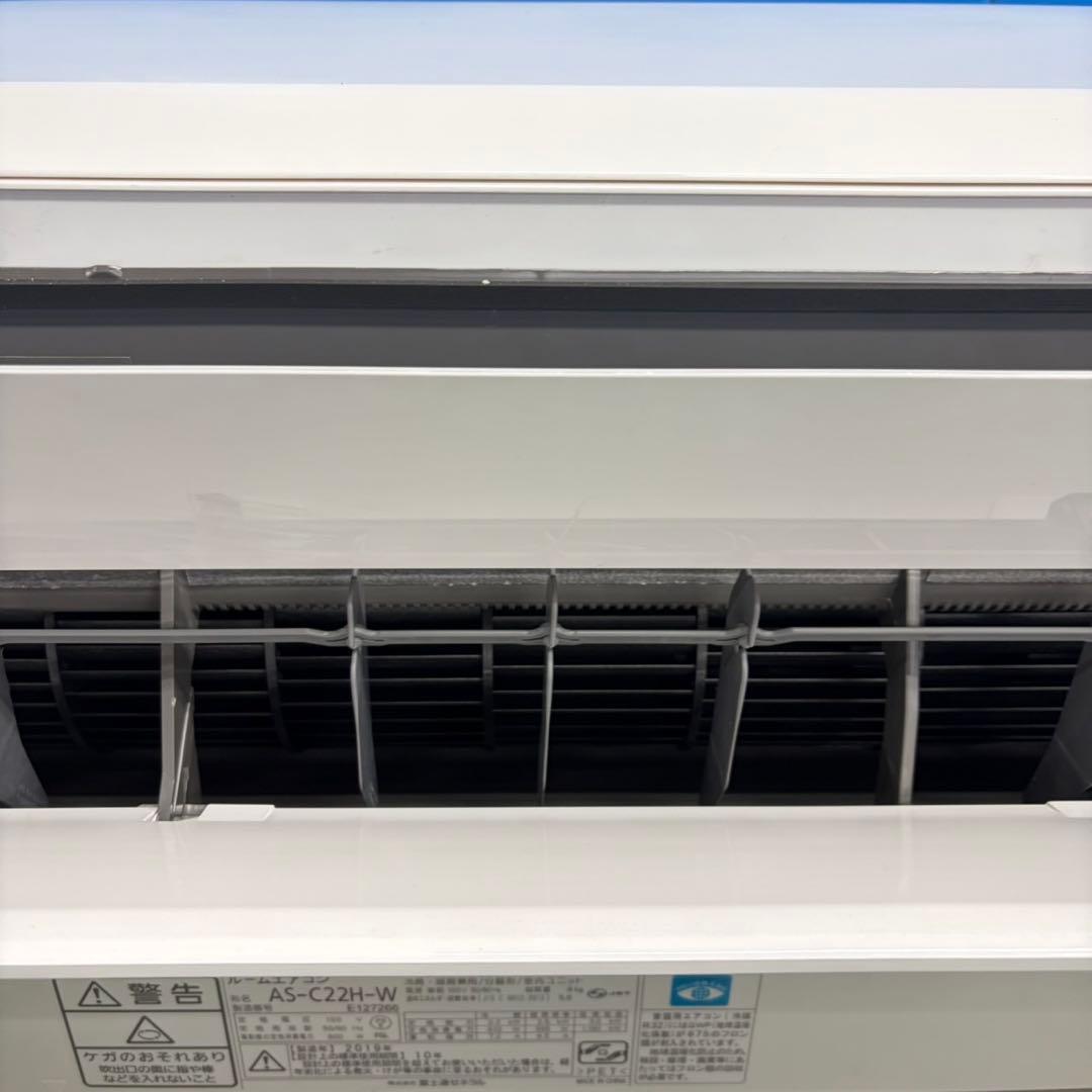 725 富士通　ルームエアコン　6〜8畳用　2.2kw 送料無料　元展示品