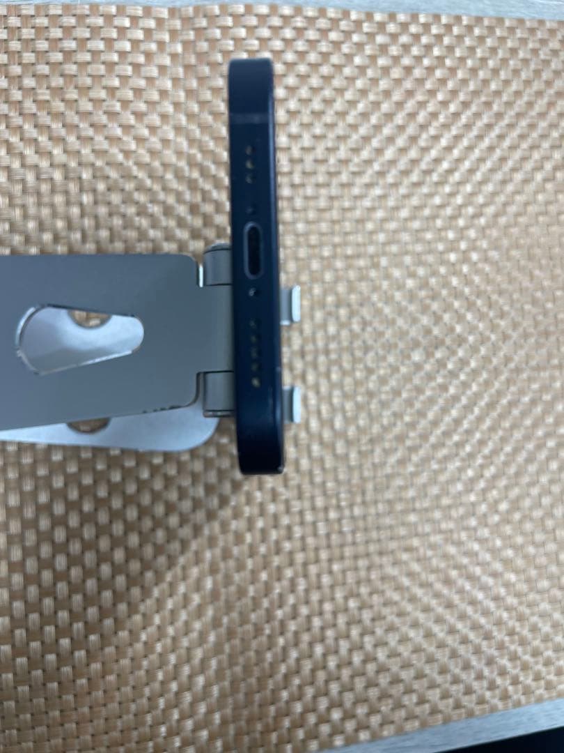 iPhone 12 64 GB ブラックSIMフリー【1584】