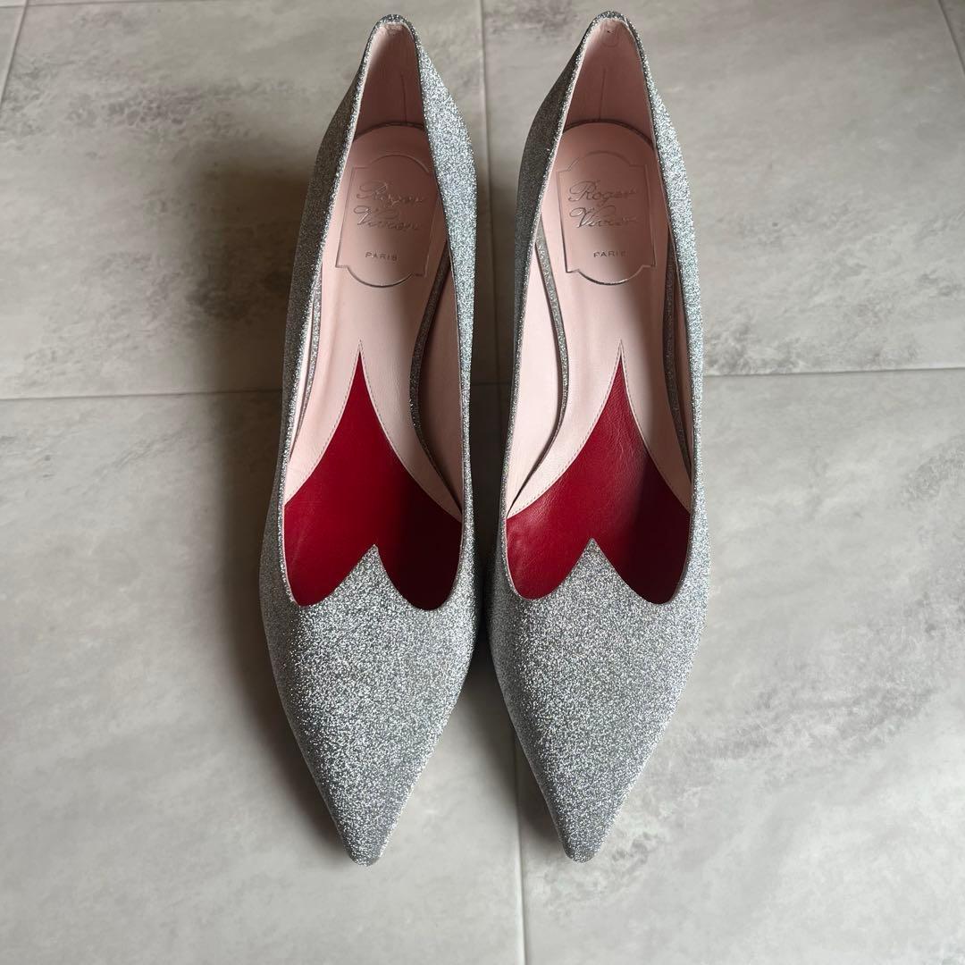 美品♡ロジェヴィヴィエ アイラブヴィヴィエ グリッター パンプス シルバー 39