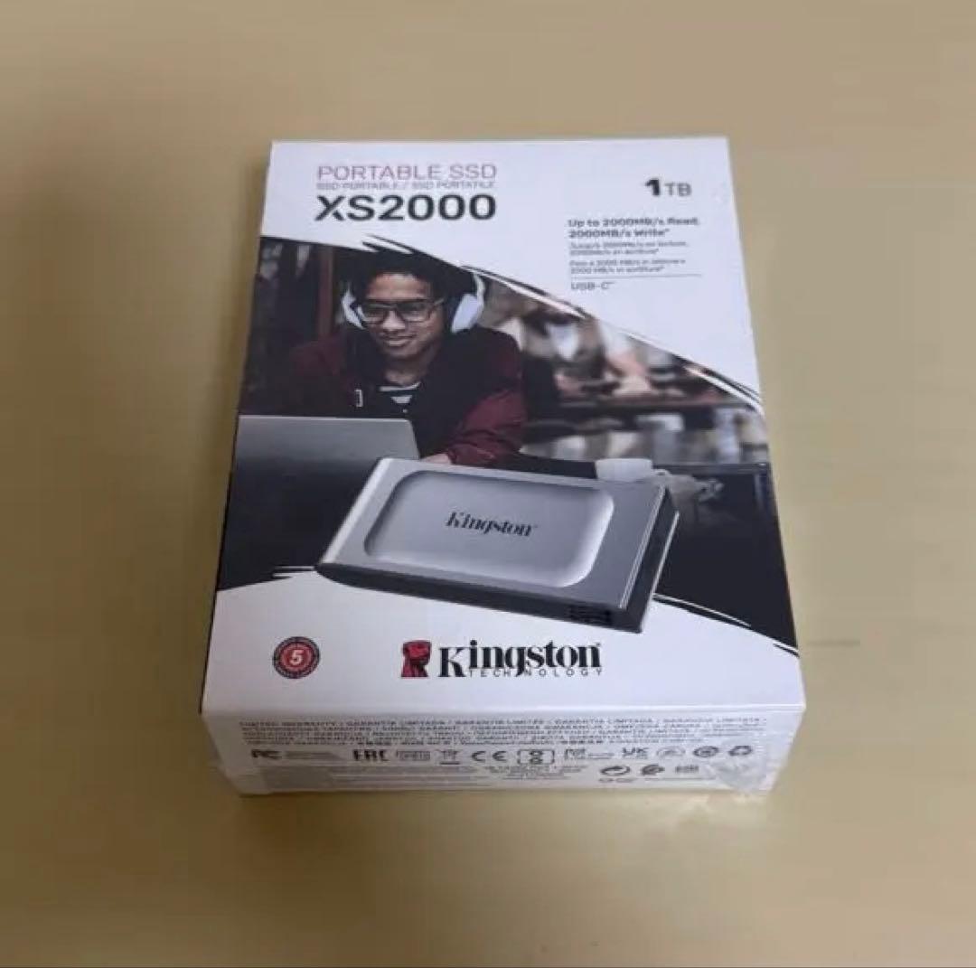 Kingston ポータブルSSD XS2000 1TB 未開封