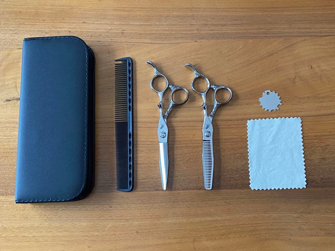 【新品】彫刻　カットシザー セニングシザー セット　理容　美容　鋏　はさみ　プロ