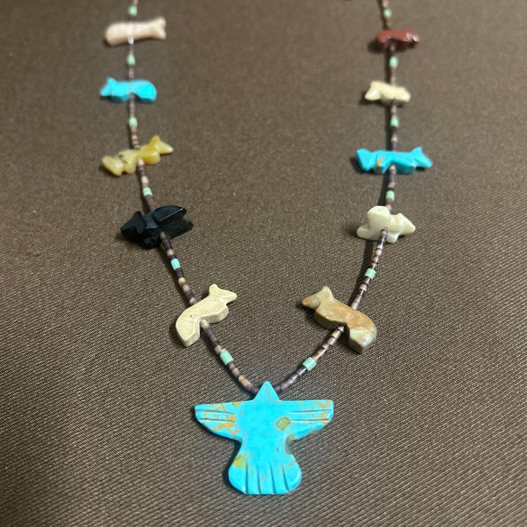 フェティッシュネックレス　ズニ族インディアンジュエリー　マライカ