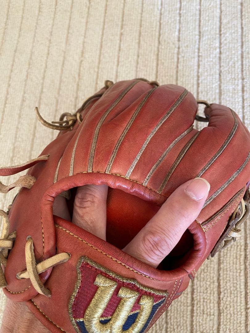 Wilson 硬式グラブ　内野手用　小指２本入れ