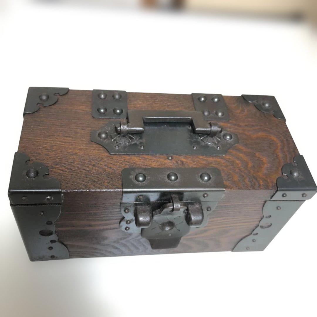 木製（欅）銭箱　千両箱　手提げ金庫　鉄金具 木製収納ボックス ダークブラウン