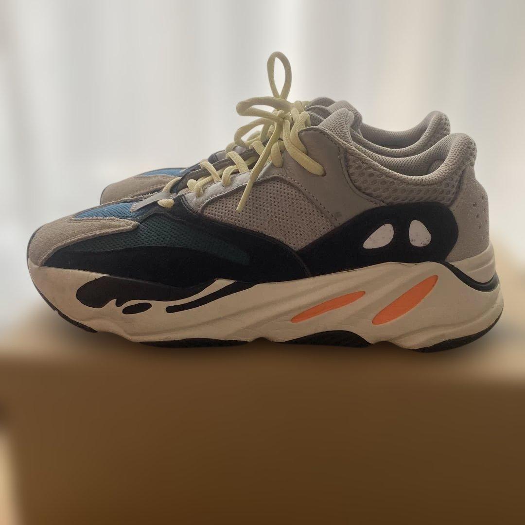 YEEZY BOOST 700 ホワイト/ブラック/オレンジ US 9