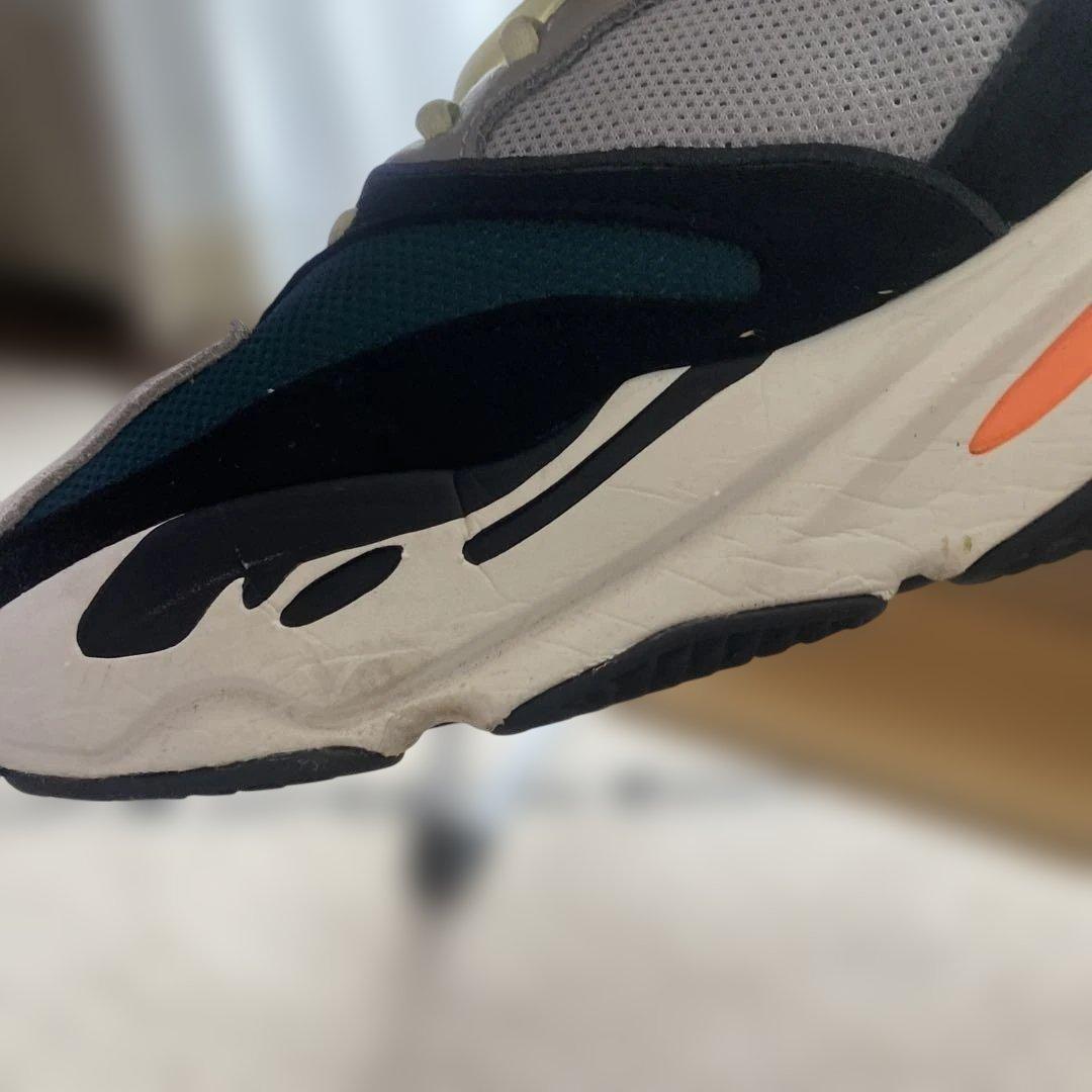 YEEZY BOOST 700 ホワイト/ブラック/オレンジ US 9