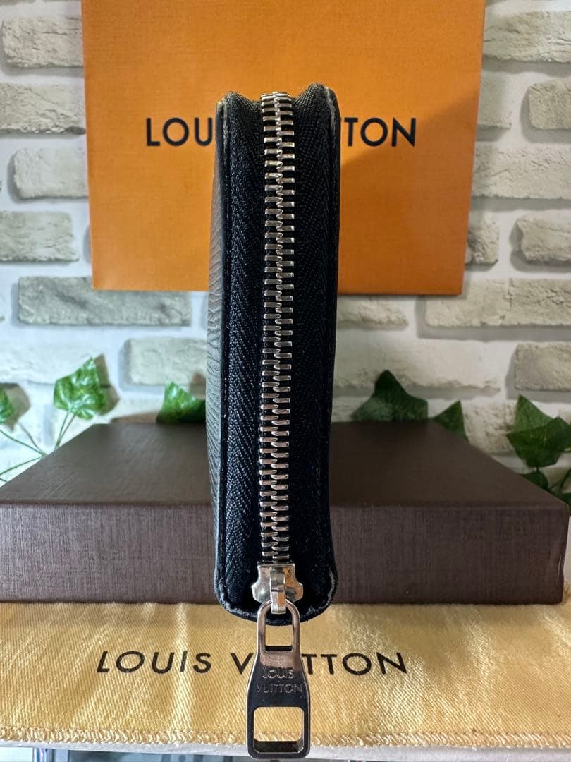 LOUIS VUITTONジッピーオーガナイザー ファスナー長財布