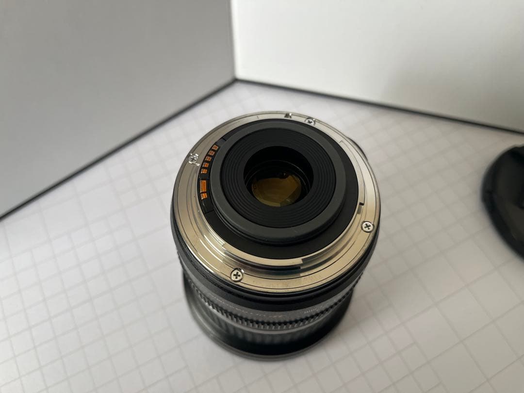 美品Canon EF-S 10-22㎜　1:3.5-4.5USM フィルター付き