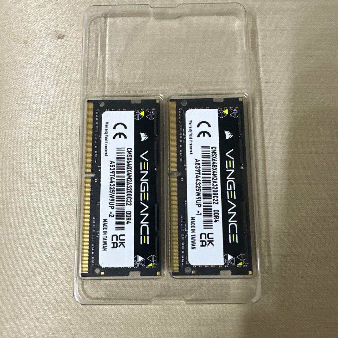 メモリー CORSAIR DDR4 64GB(32GB*2) 3200MHz SODIMM