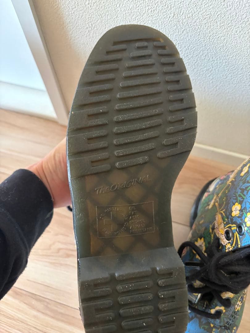 Dr. Martens LIBERTY 花柄ブーツ