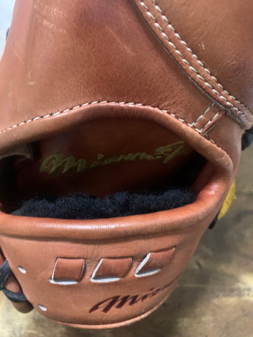 Mizuno Pro ブラウン 硬式グローブ山川モデル