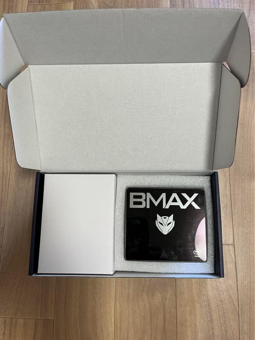 BMAX -JP-B2S（ミニPC）