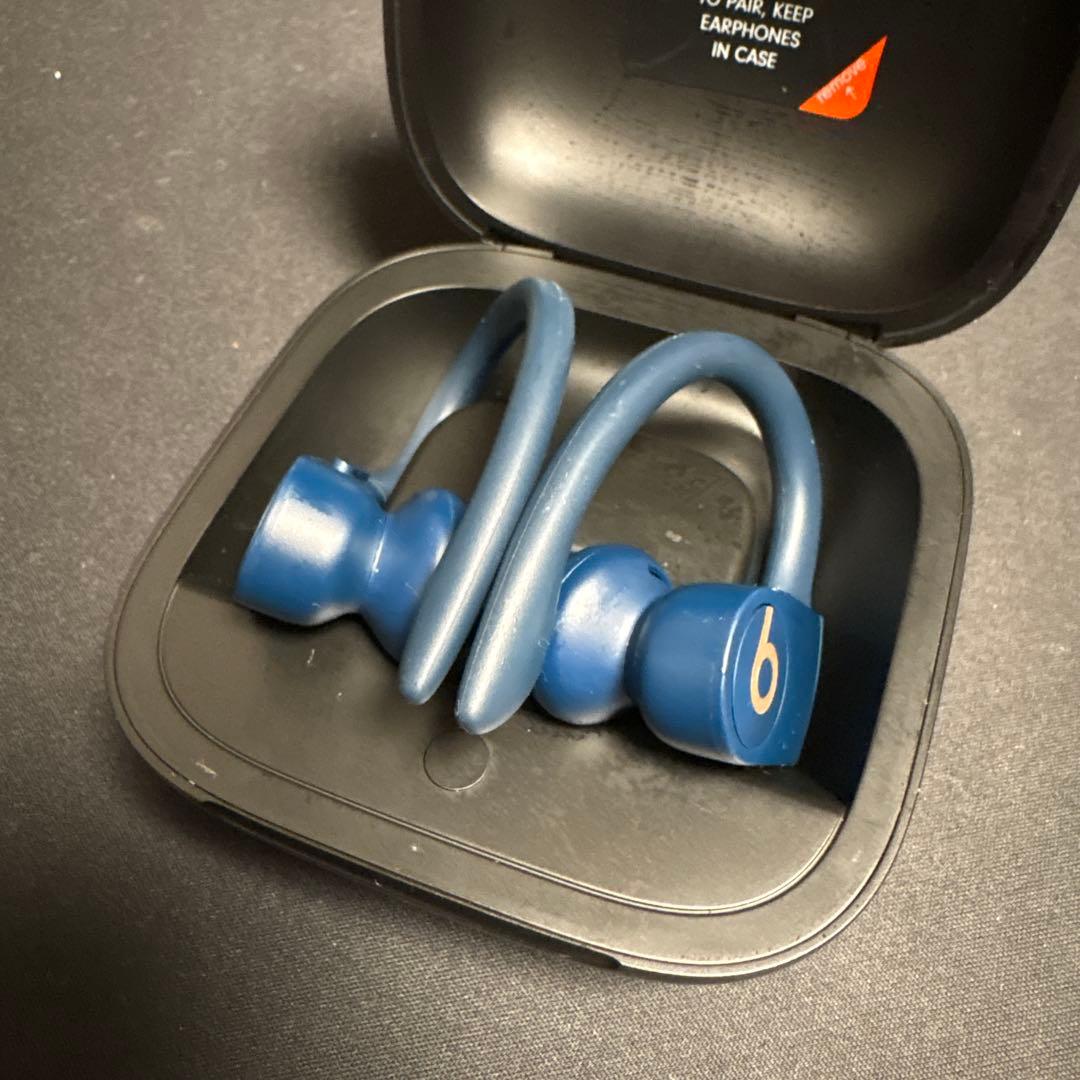 Beats ワイヤレスイヤホン ブルー