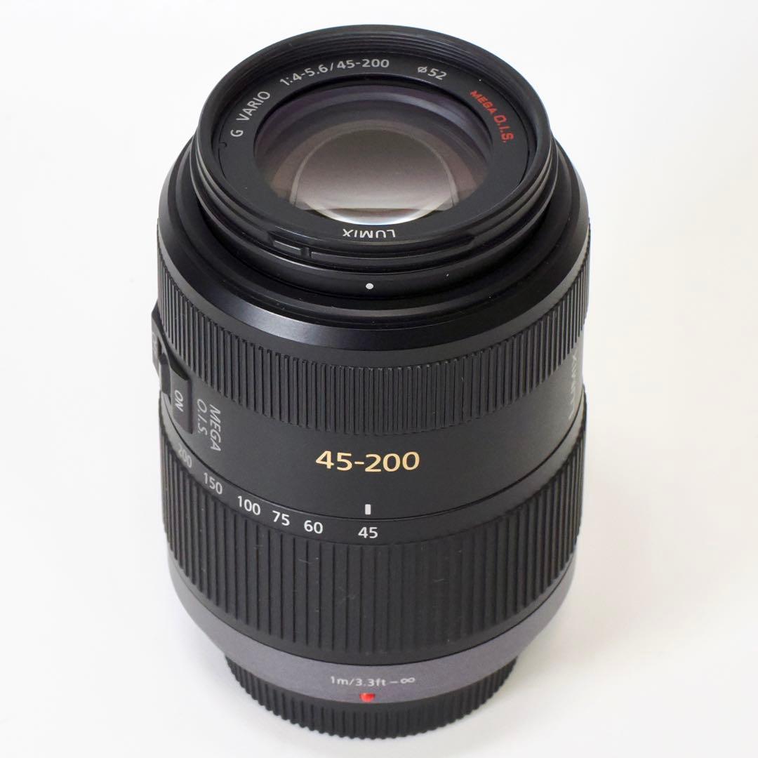 LUMIX 45-200mm f/4.0-5.6 ズームレンズ