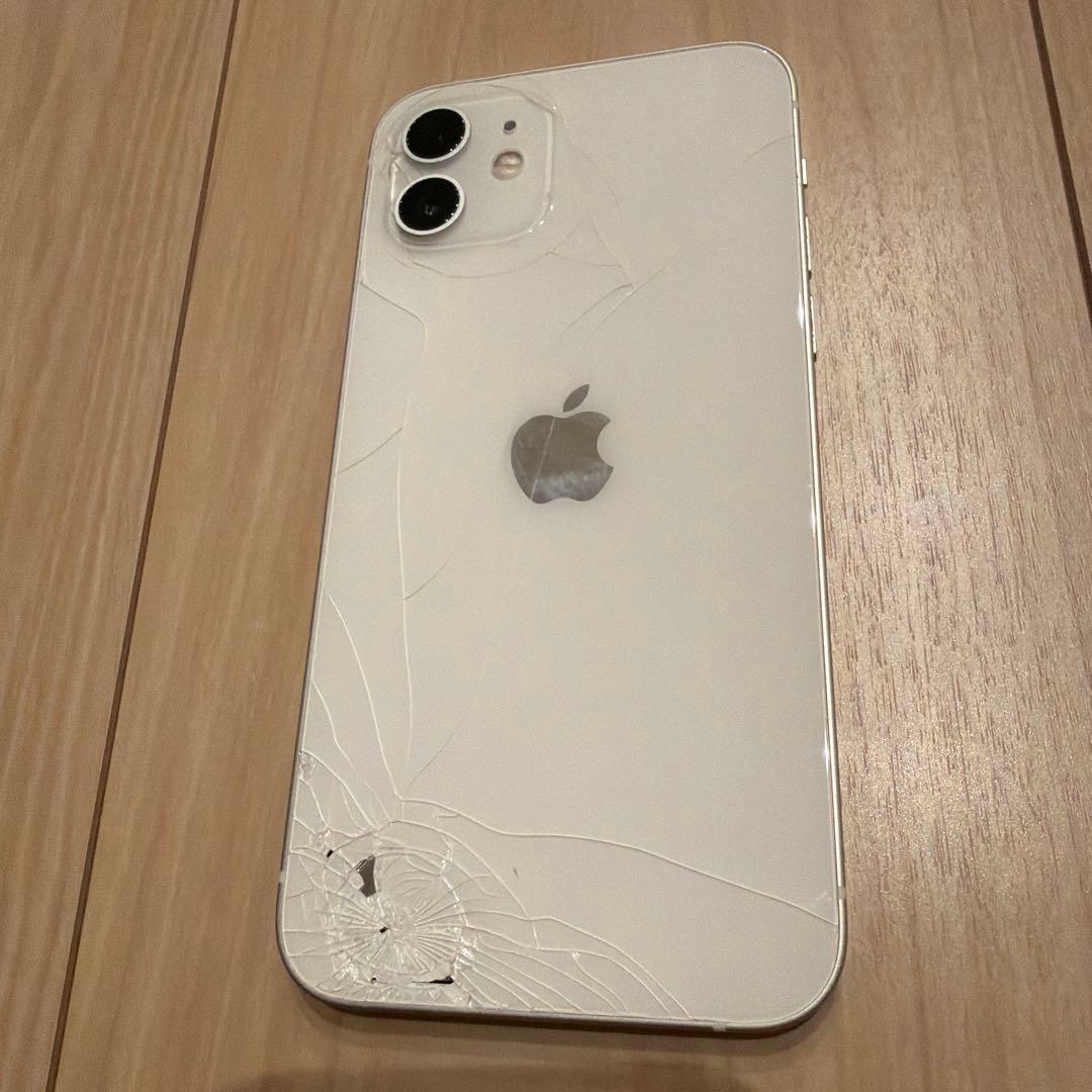 Apple iPhone 12 ホワイト 本体