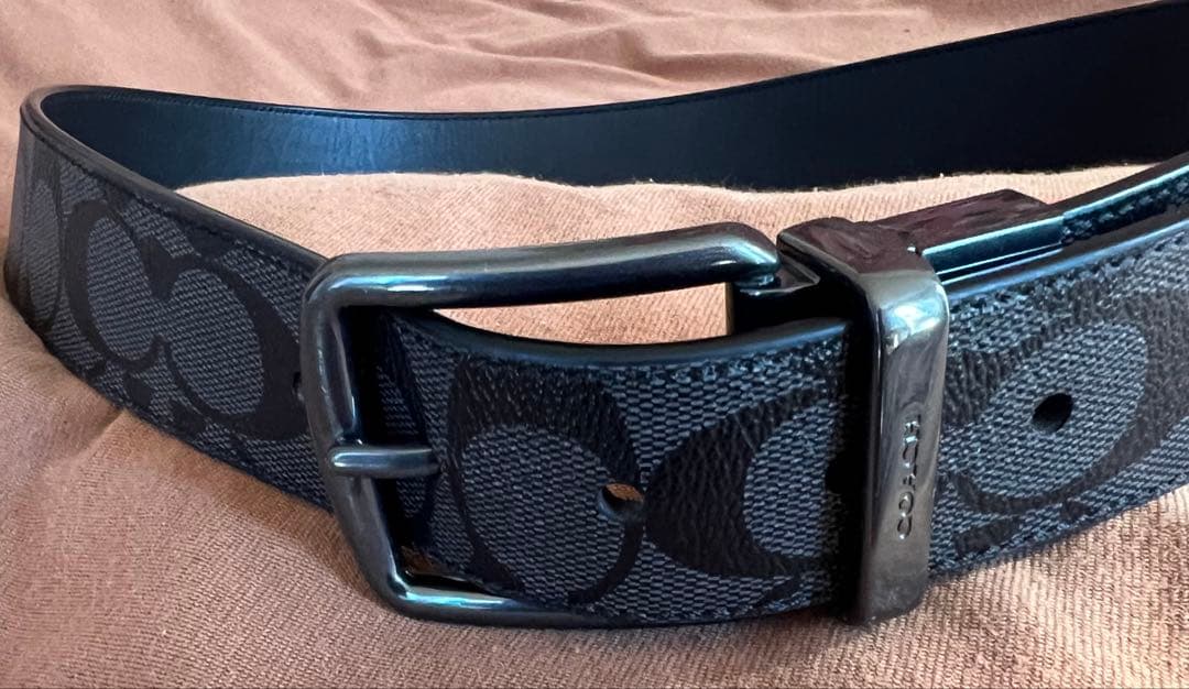 コーチ　シグネチャーリバーシブルベルト