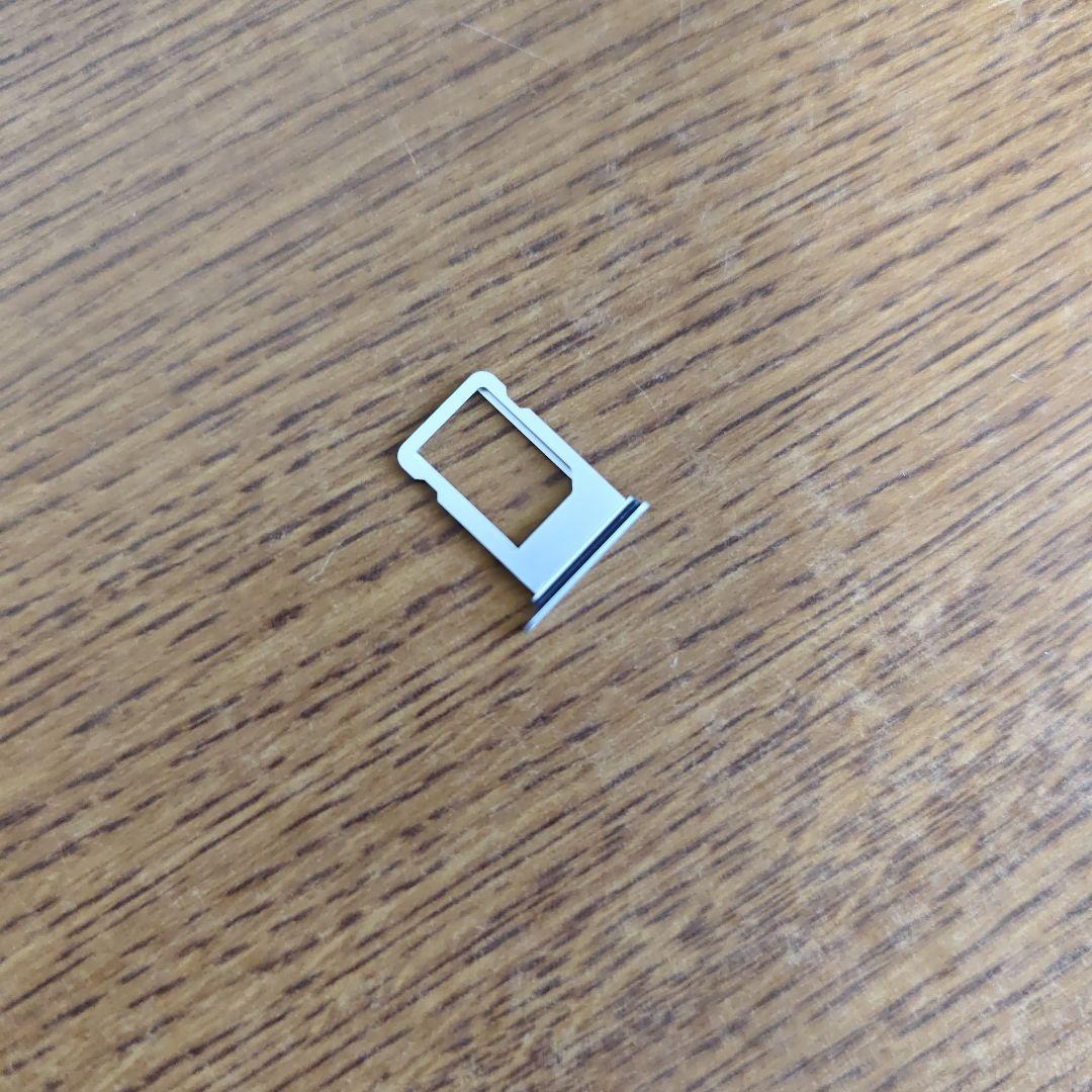 iPhone SE (第2世代) 64GB ホワイト 箱付き SIMフリー